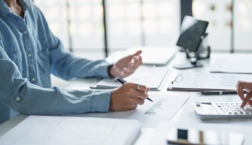 退職前アドバイザーとは？評判から利用をおすすめの人やメリット・注意点まで解説